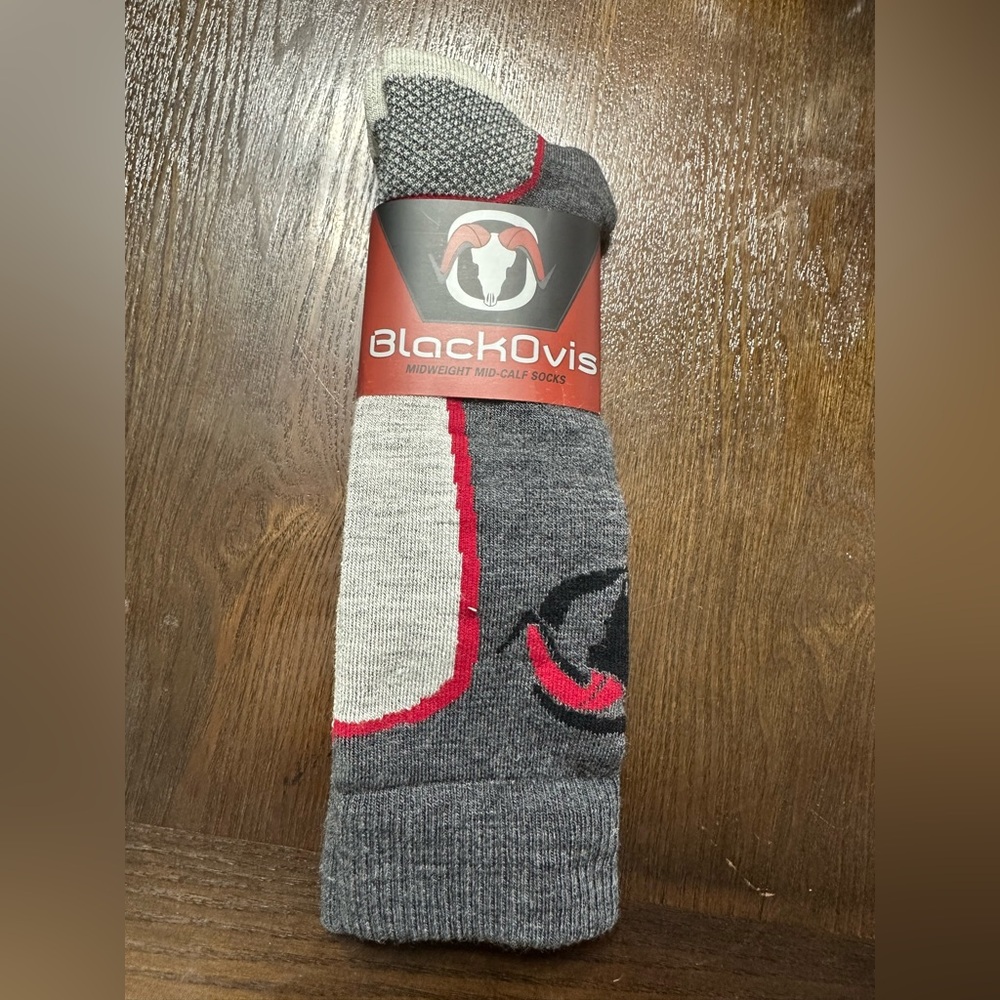 Men's Midweight Gray & Red Mid-Calf Socks